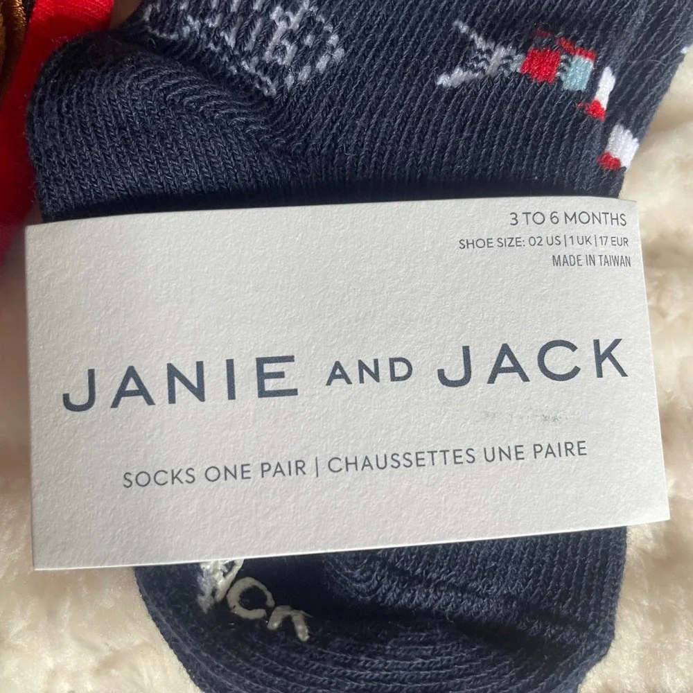 Rudolf Christmas baby bib Janie & Jack‎ cotton blend blue fish socks new